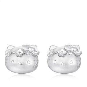 447 Hello Kitty Sterling Silver Diamond Stud Earrings